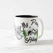 MIJN PASSIE is Hikken, bergen, wandelschoenen Tweekleurige Koffiemok (Voorkant rechts)