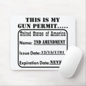 Mijn Pistool Vergunning verloopt nooit Muismat (Met muis)