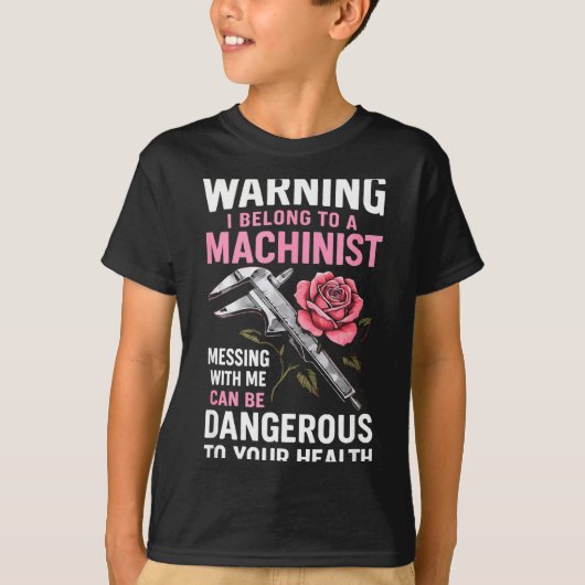 Mijn ridder in technicus vrouw vriendin grappige v t-shirt (Voorkant)