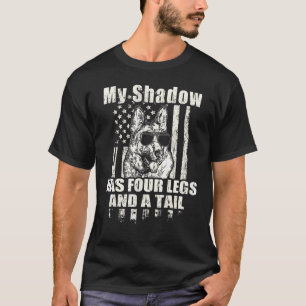 Mijn schaduw Duitse Shepherd Proud American Flag T-shirt