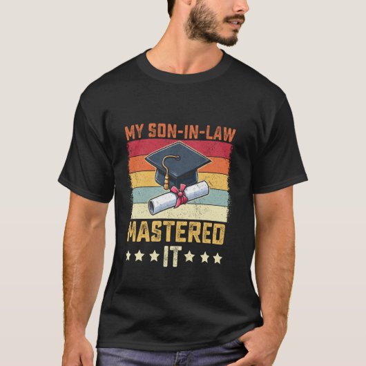 Mijn schoonzoon behaalde zijn masterdiploma t-shirt (Voorkant)