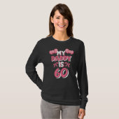 Mijn vader is 60 jaar oude Mannen 60 jaar. T-shirt (Voorkant volledig)