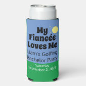 "Mijn verloofde houdt van me" Golfing Bacher Party Seltzer Blikjeskoeler (Seltzer Achterkant)