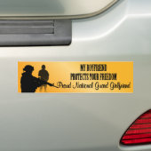 Mijn vriend beschermt uw vrijheid (nationale garde bumpersticker (Op auto)