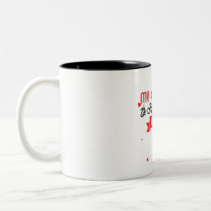 Mijn Vriendin is warmer dan mijn koffie Tweekleurige Koffiemok
