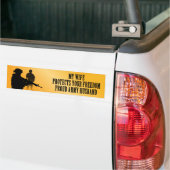 Mijn vrouw beschermt uw vrijheid (legerechtgenoot) bumpersticker (Op Truck)