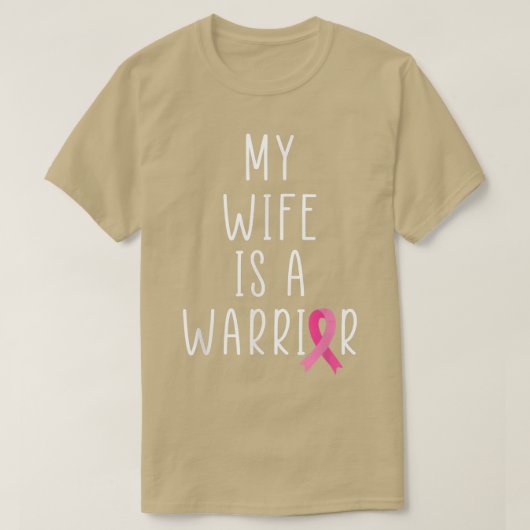 Mijn vrouw is een waanzinnige borstkankerroze t-shirt (Design voorkant)