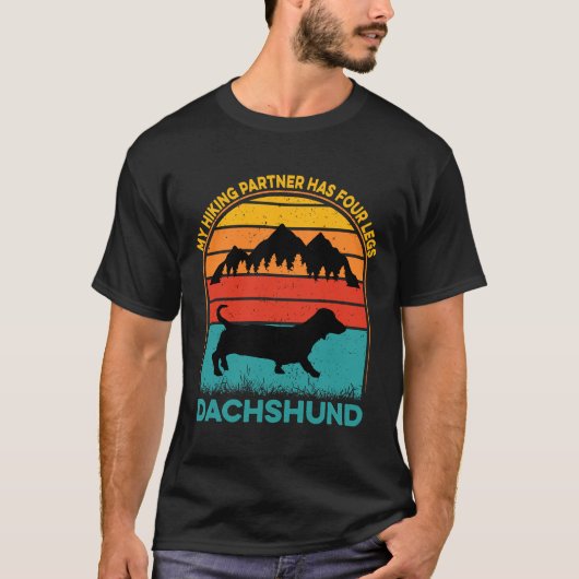 Mijn wandelende partner heeft vier Legs Dachshund T-shirt (Voorkant)