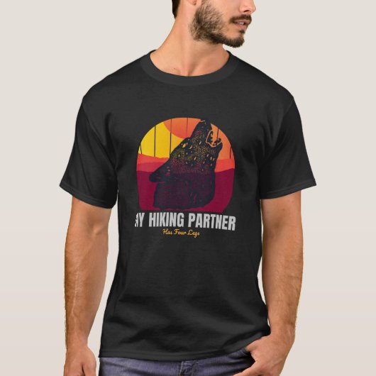 Mijn wandelpartner heeft vier poten t-shirt (Voorkant)