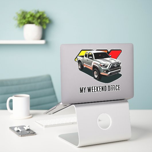 Mijn weekend Kantoor Tacoma Off Road Pickup Sticker (Laptop op bureau)