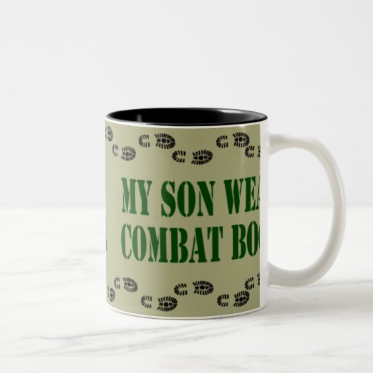 Mijn zoon draagt de Mok van de Combat Boots (Rechts)
