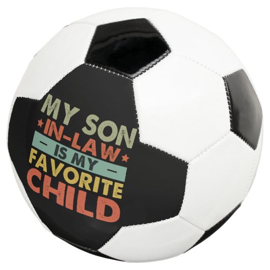 Mijn zoon in de wet is mijn favoriete kind grappig voetbal (Drie kwart)