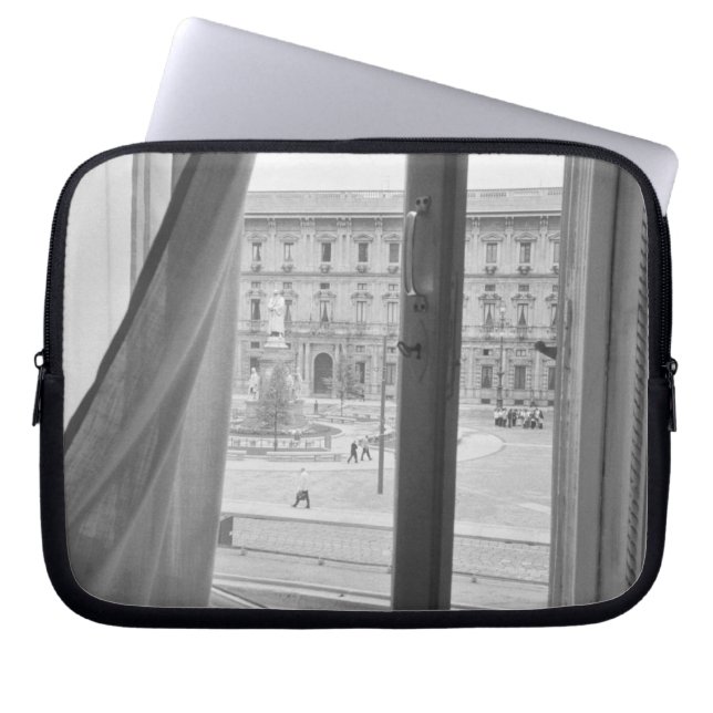 Milano Italië, Uitzicht van La Scala Opera Window Laptop Sleeve (Voorkant)