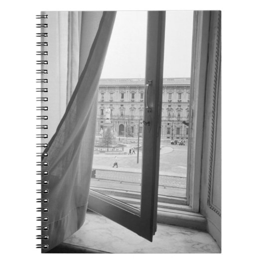 Milano Italië, Uitzicht van La Scala Opera Window Notitieboek (Voorkant)