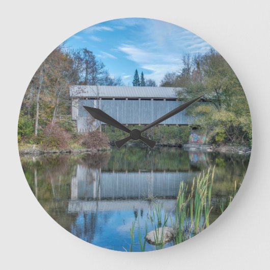 Milby Covered Bridge Grote Klok (Voorkant)