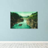 Miles Canyon, Alaska Uitzicht met Mannen neer Canvas Afdruk (Insitu (Houten vloer))