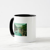Miles Canyon, Alaska Uitzicht met Mannen neer Mok (Voorkant links)
