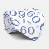Milestone 60 Random Number Pattern Blauw/Wit Stropdas (Opgerold)