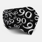 Milestone 90 Random Number Pattern Zwart/Wit Stropdas (Opgerold)