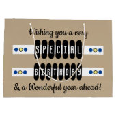 Milestone Special verjaardagsbenaming blauw geel Groot Cadeauzakje (Achterkant)