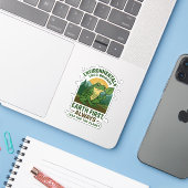 Milieu Kikker Brigade – Eerst de Aarde, Altijd Sticker (Laptop met iPhone)