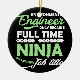 Milieuingenieur alleen omdat fulltime keramisch ornament