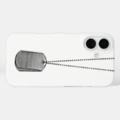 Militair hondenpenningen op wit Case-Mate iPhone case (Achterkant (horizontaal))