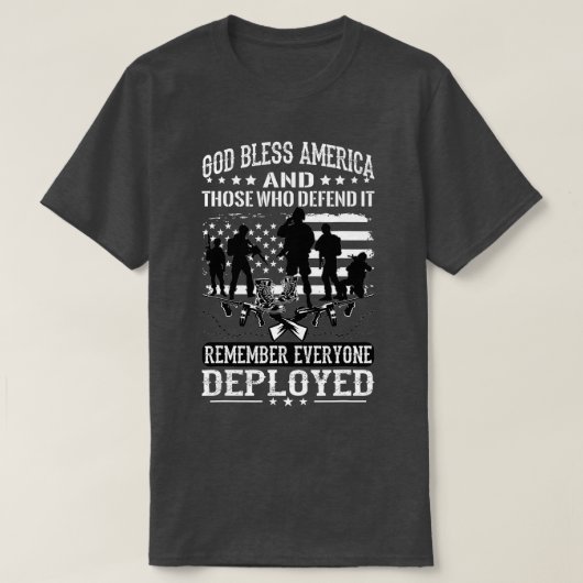 Militaire Draag op vrijdag tot ze allemaal komen T-shirt (Design voorkant)
