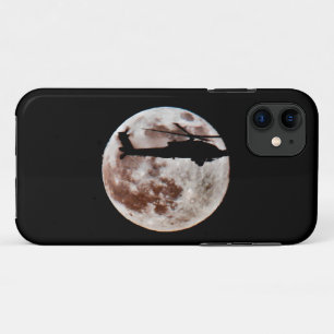 Militaire helikopter tegen de maan bij het Hoesje 