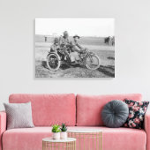 Militaire motorfiets met Pistool van sidecar en ma Canvas Afdruk (Insitu (Woonkamer))