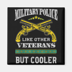 Militaire politie zoals andere veteranen, maar koe magneet