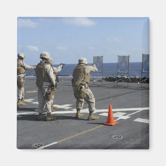 Militaire politietraining met de Berretta M9 Magneet (Voorkant)