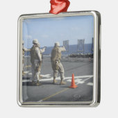 Militaire politietraining met de Berretta M9 Metalen Ornament (Links)