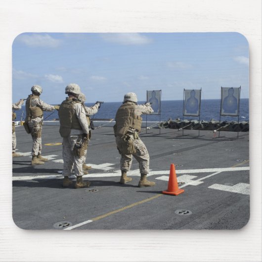 Militaire politietraining met de Berretta M9 Muismat (Voorkant)