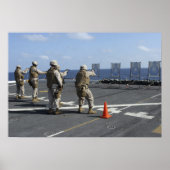 Militaire politietraining met de Berretta M9 Poster (Voorkant)