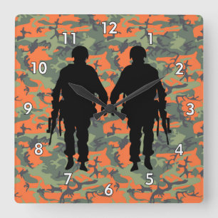 Militaire soldaat/Warrior Silhouette met Camo Vierkante Klok