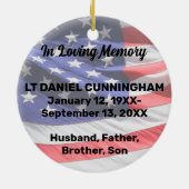 Militaire Veteraan Memorial Custom Foto en Tekst Keramisch Ornament (Achterkant)