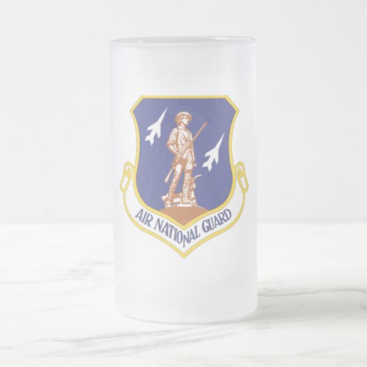 Militaire veteraan van de Nationale Garde Matglas Bierpul (Center)