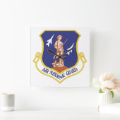 Militaire veteraan van de Nationale Garde Vierkante Klok (Huis)