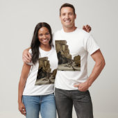 Militaire voertuigen zijn vergrendeld op een vrach t-shirt (Unisex)