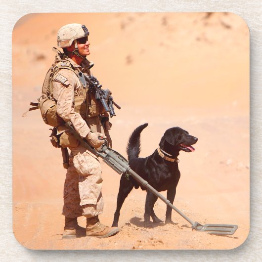 MILITAIRE WERKHOND VS BIER ONDERZETTER (Voorkant)