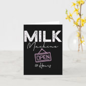 Milk Machine Open 24 Hours Funny Breastfeeding New Kaart (Gele Bloem)