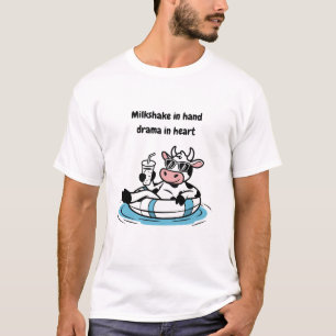 Milkshake in de hand, drama in het hart Cool Cow T-shirt