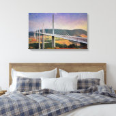 Millau Viaduct, Frankrijk Canvas Afdruk (Insitu (Slaapkamer))