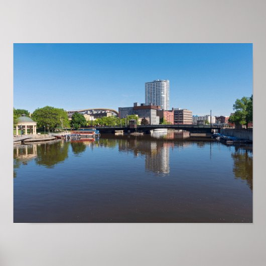 Milwaukee River Front en State Street Bridge Poster (Voorkant)