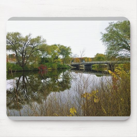 Milwaukee River, West Bend, Wisconsin Muismat (Voorkant)