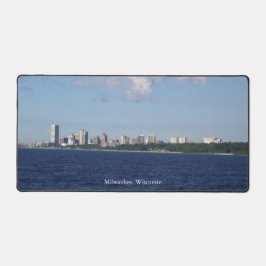 Milwaukee, Wisconsin skyline bureaumat