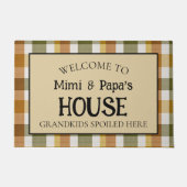 Mimi and Papa's House Grandkids Spoiled Here Deurmat (Voorkant)