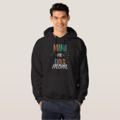Mimi en hondenmoeder hoodie (Voorkant volledig)