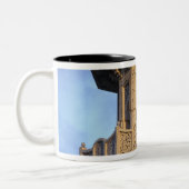 Minaret van de Moskee Al-Majarra, Sharjah Tweekleurige Koffiemok (Links)